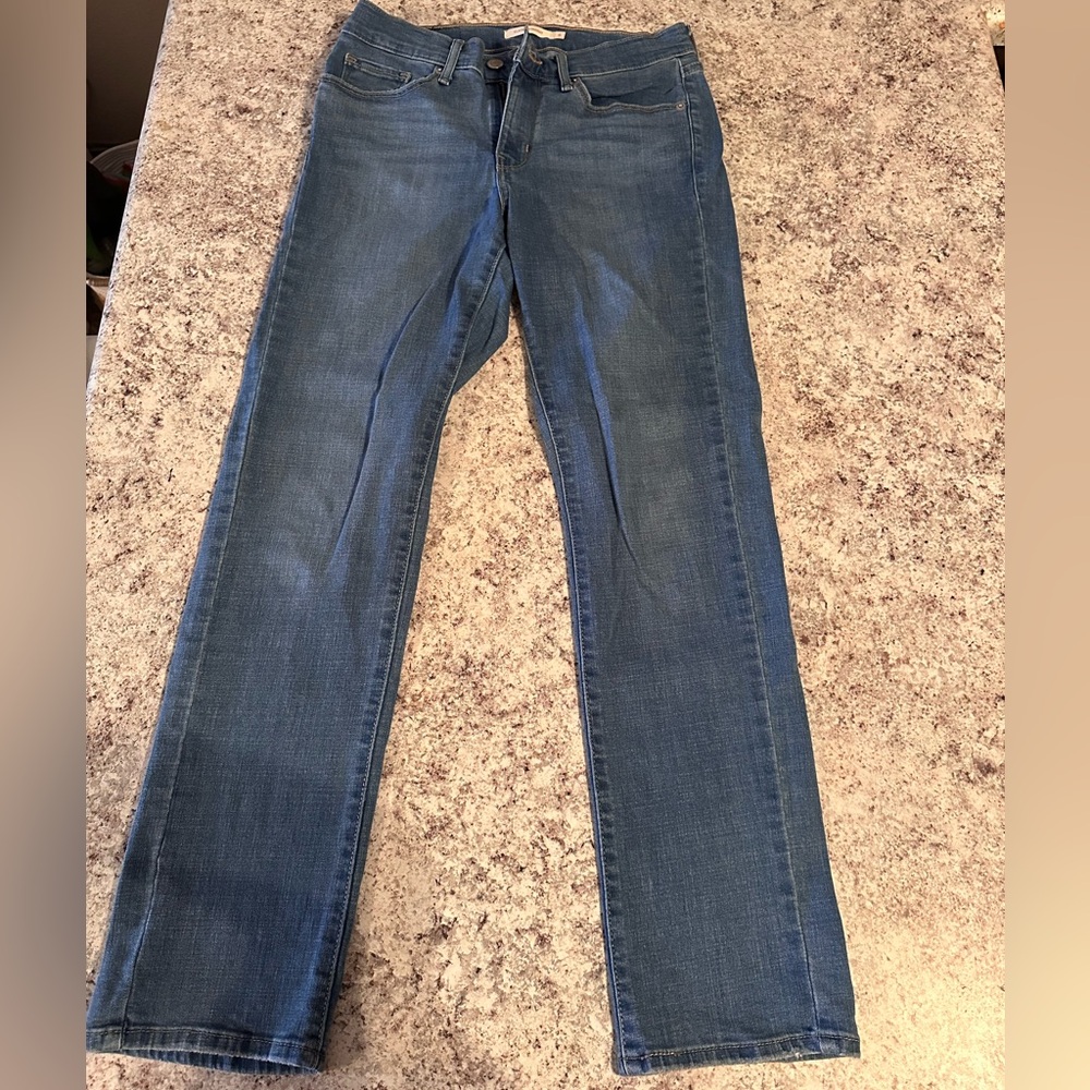 Straight leg Levi’s